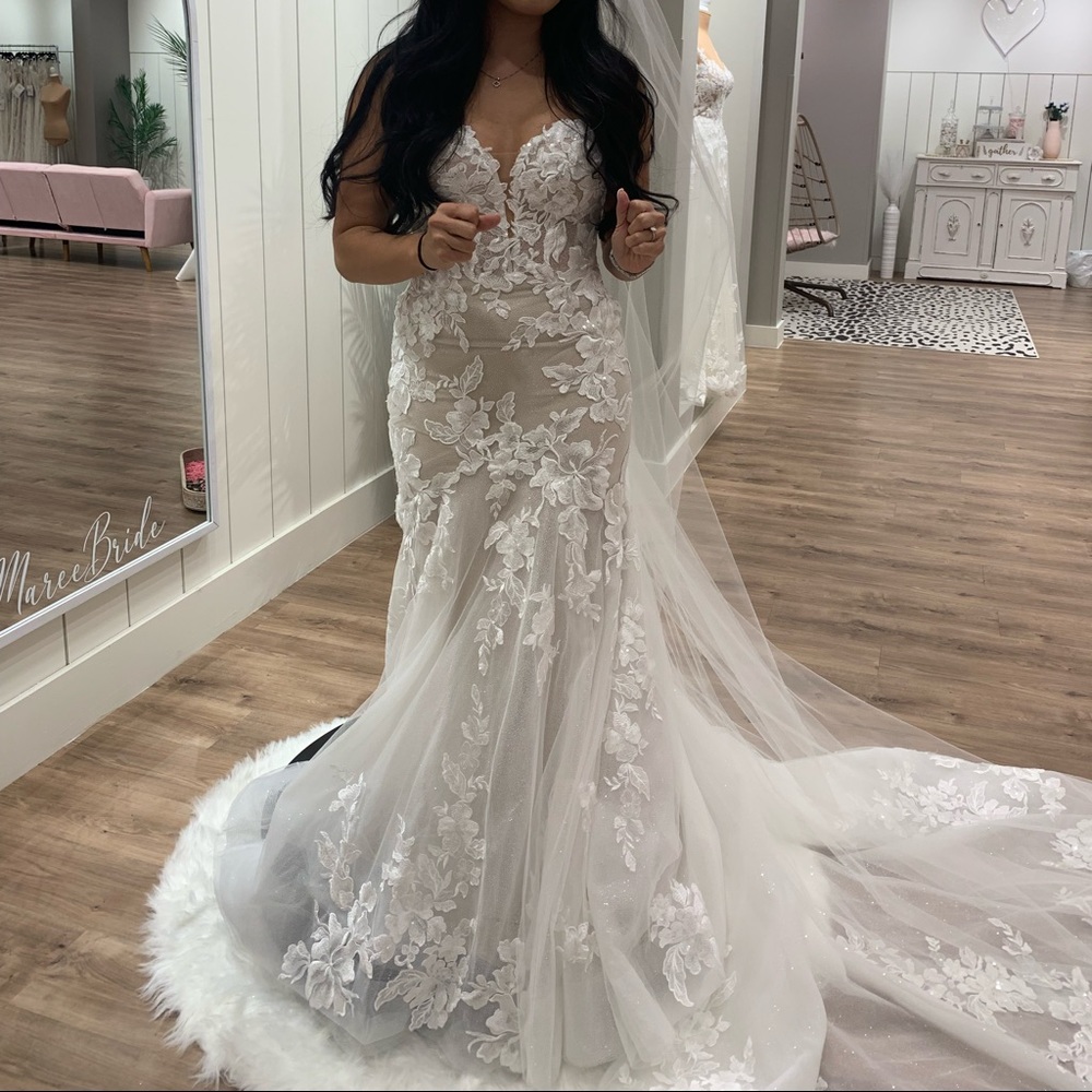Essence of Australia Wedding Dress